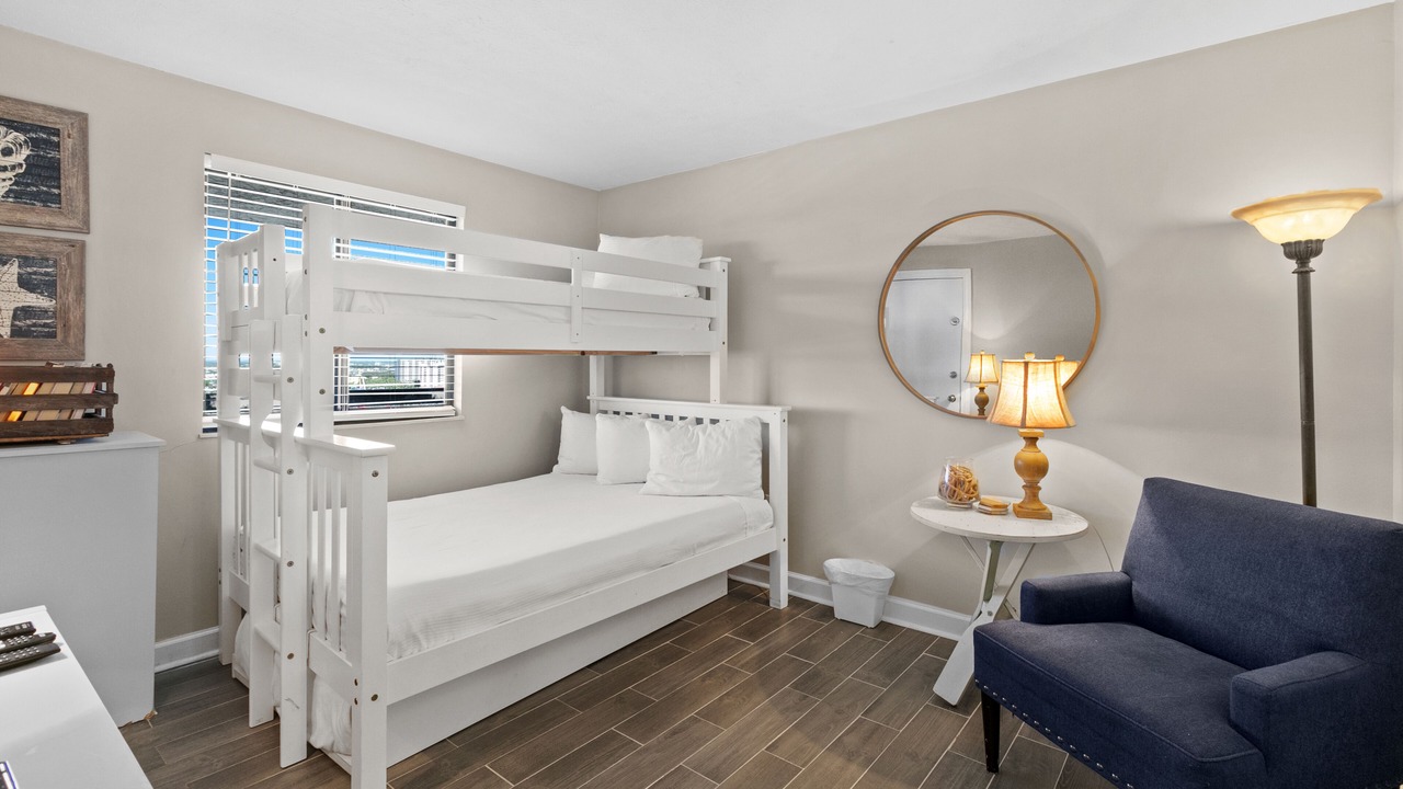 Photo of Bedroom in Destin