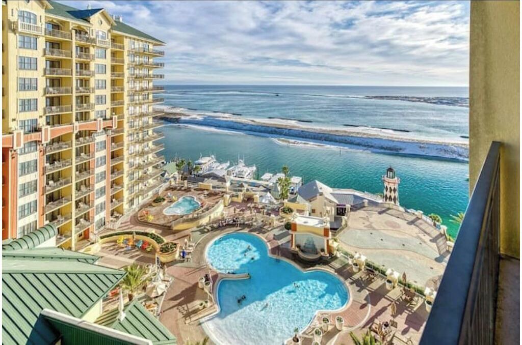 Photo of Others in Destin