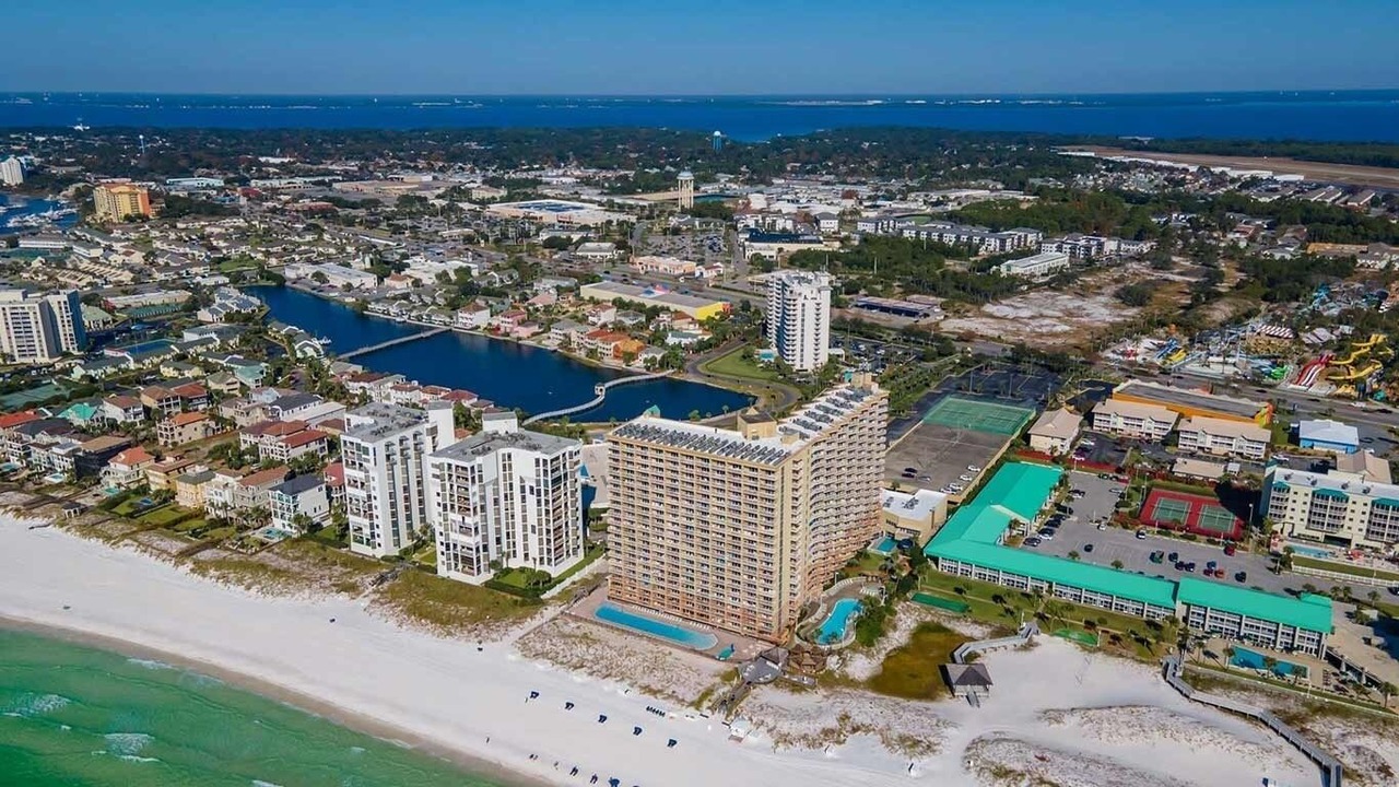 Photo of Others in Destin