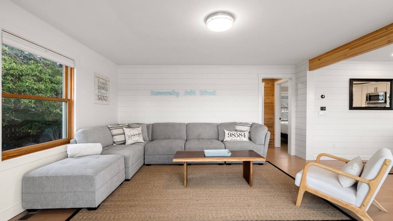 Photo of Livingroom in Shelton