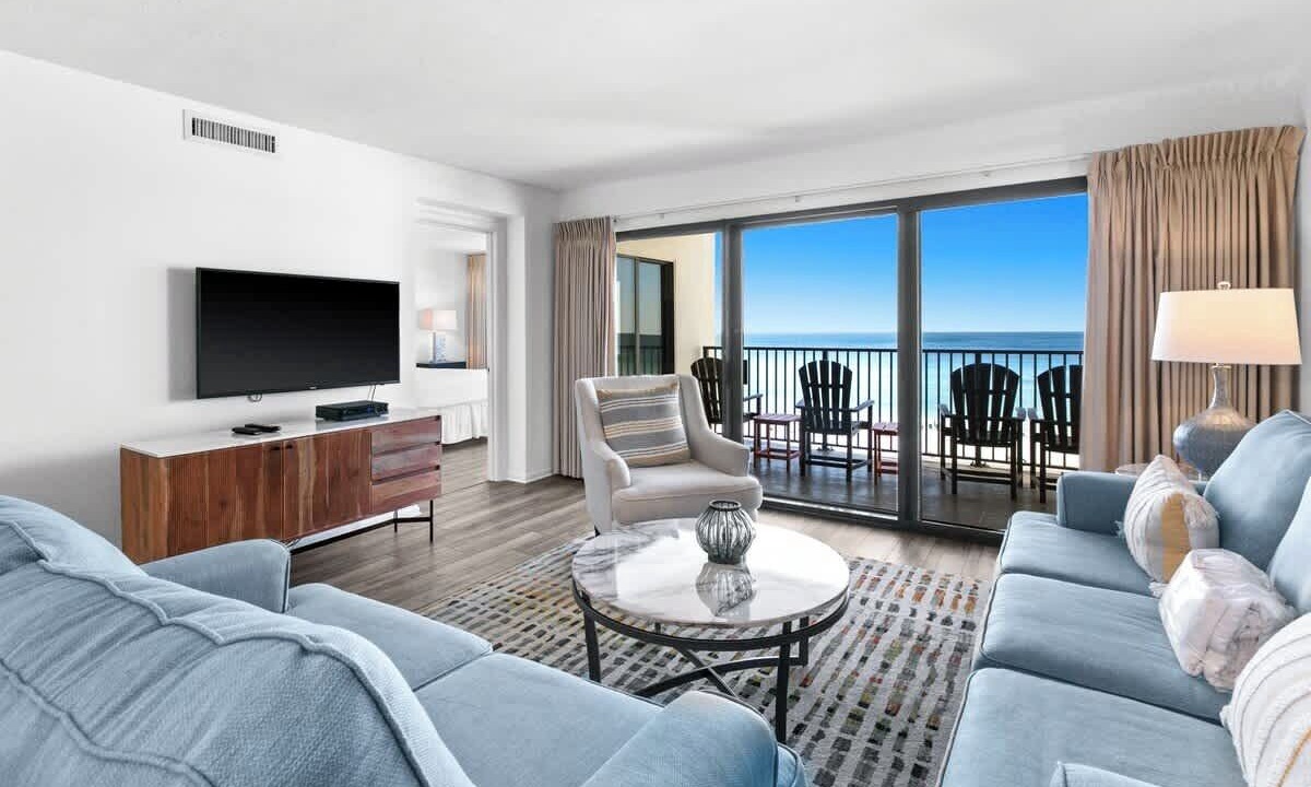 Photo of Livingroom in Destin