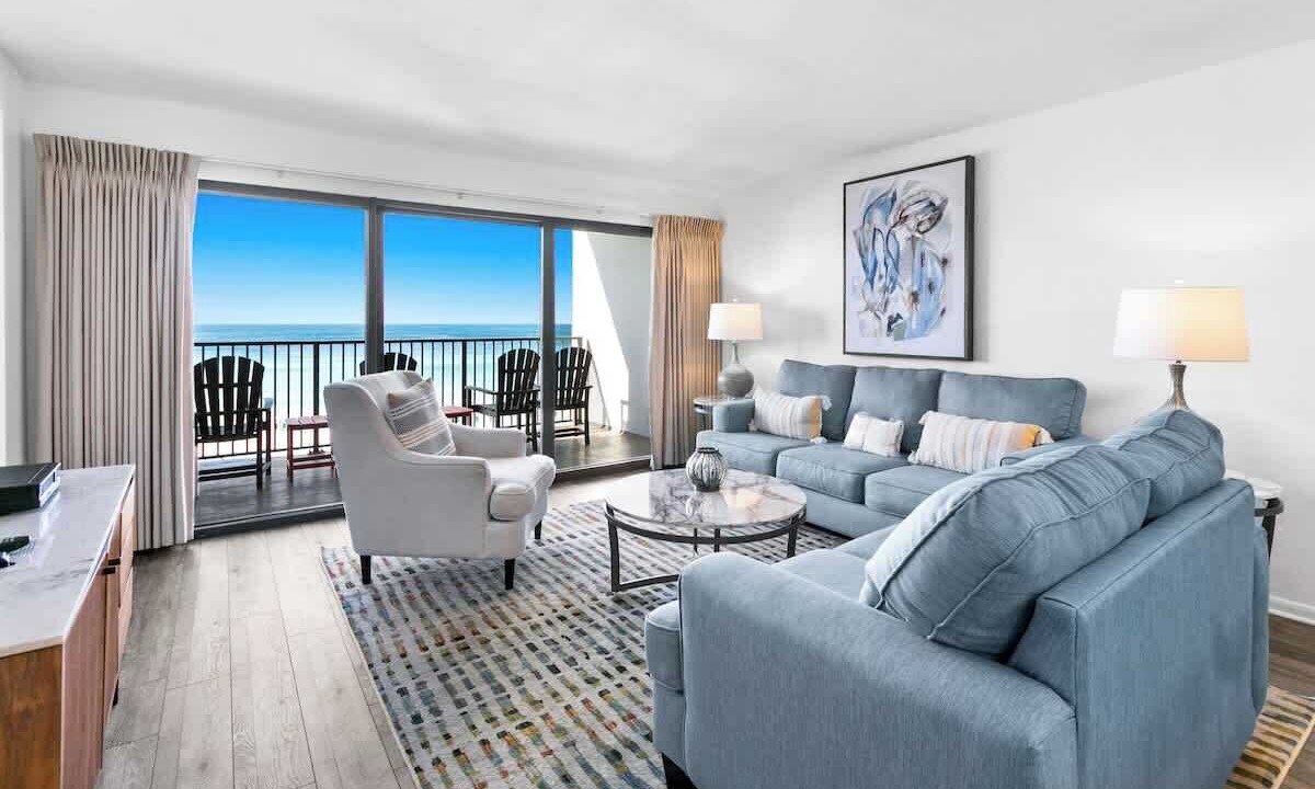 Photo of Livingroom in Destin
