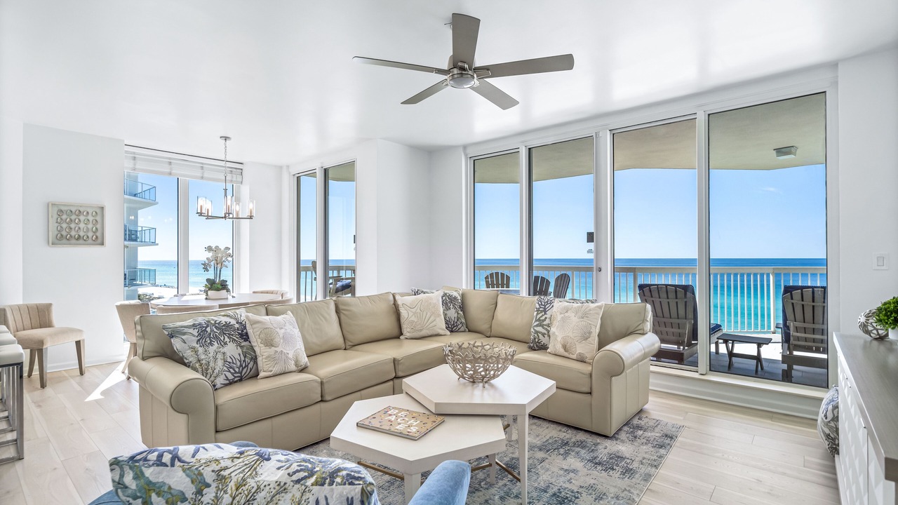 Photo of Livingroom in Destin