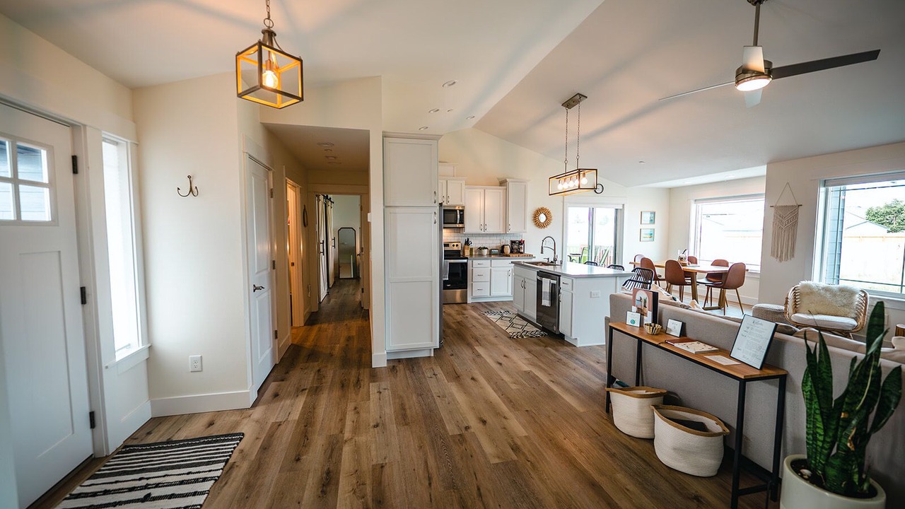 Photo of Bedroom in Ocean Shores