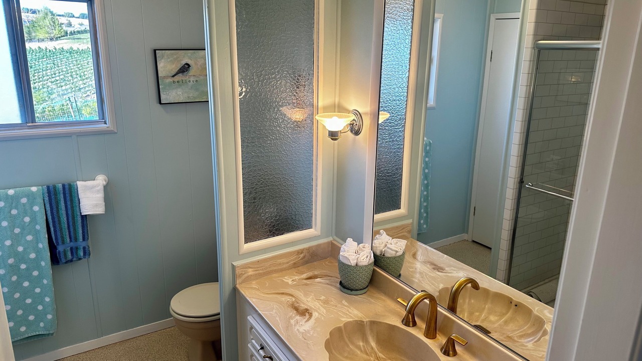 Photo of Bathroom in Yakima