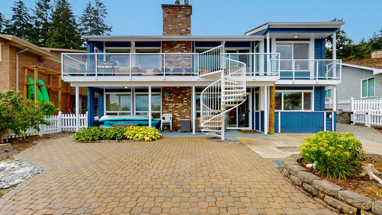 Photo of Outdoor in Oak Harbor