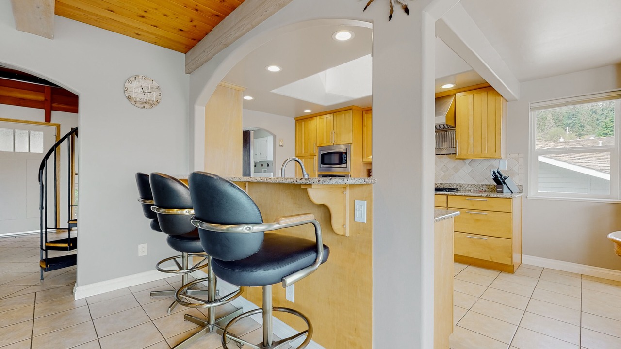 Photo of Kitchen in Oak Harbor