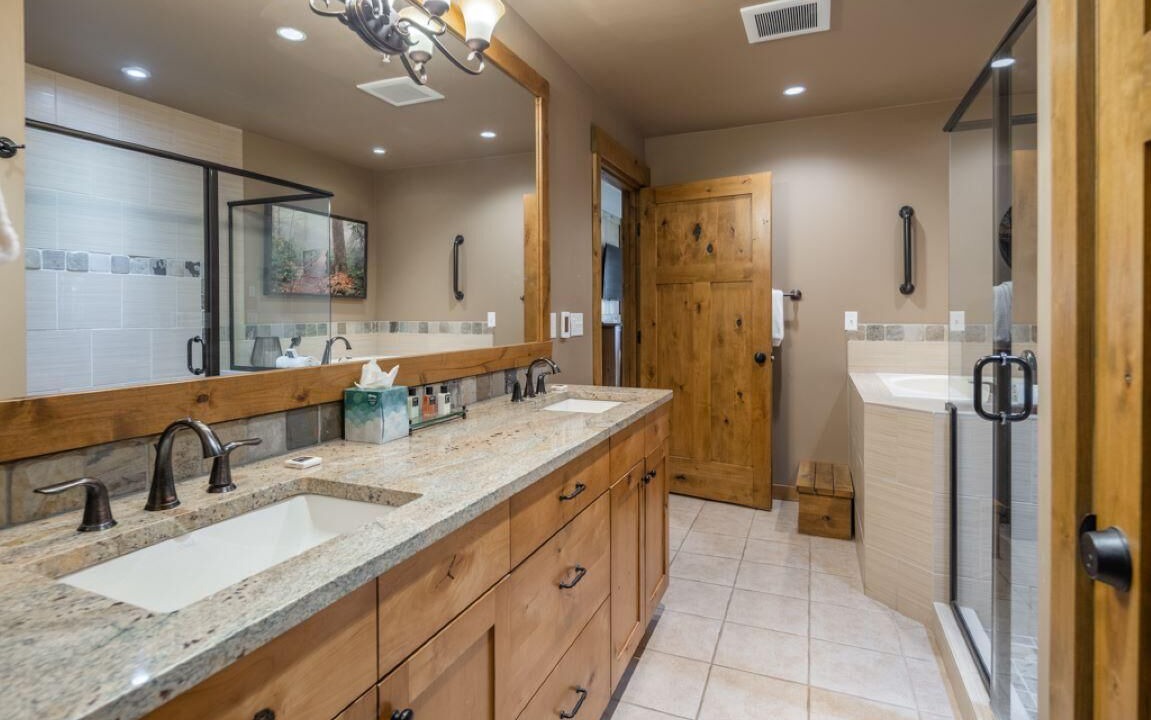 Photo of Bathroom in Cle Elum