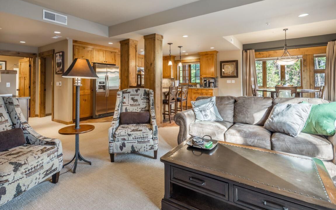 Photo of Livingroom in Cle Elum