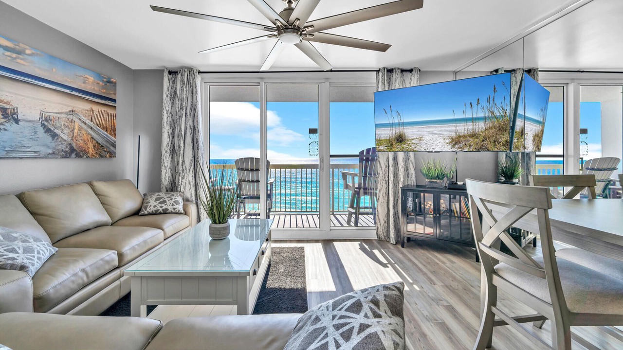 Photo of Livingroom in Destin