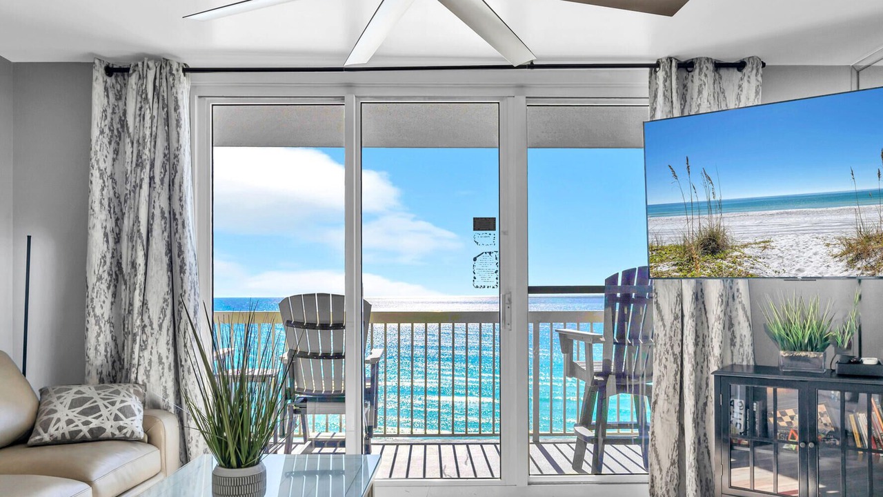 Photo of Livingroom in Destin