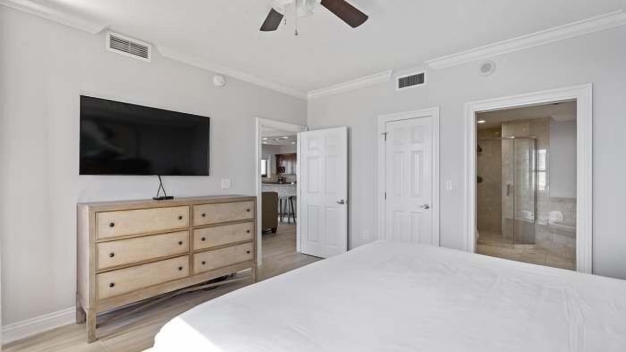 Photo of Bedroom in Destin