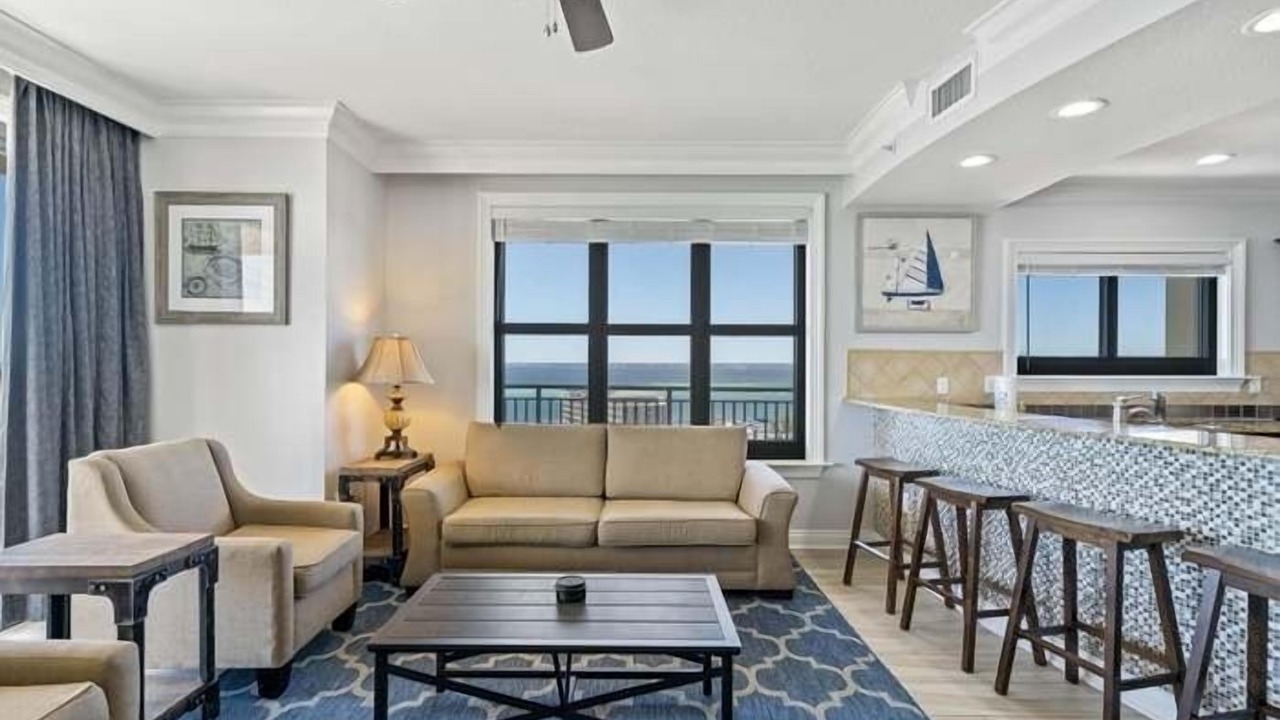 Photo of Livingroom in Destin