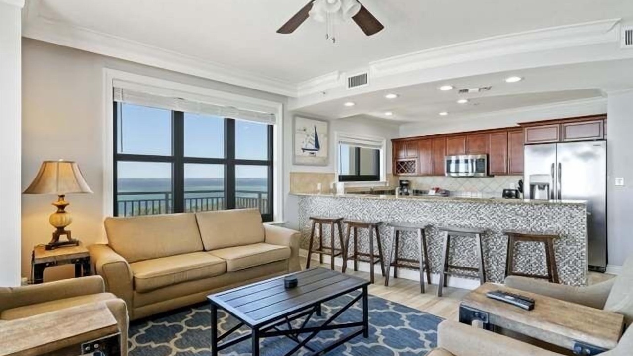 Photo of Livingroom in Destin