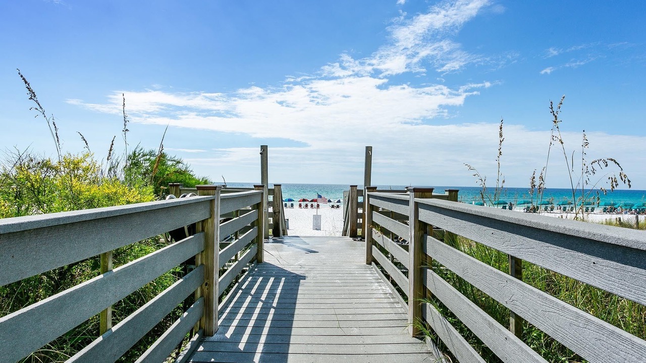 Photo of Others in Destin