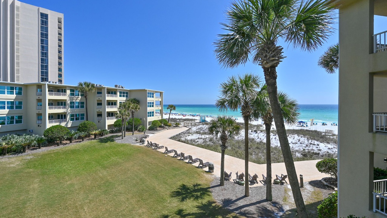 Photo of Others in Destin