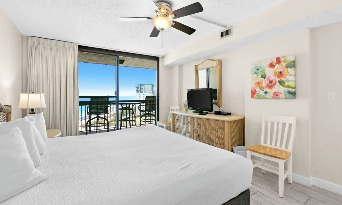 Photo of Bedroom in Destin