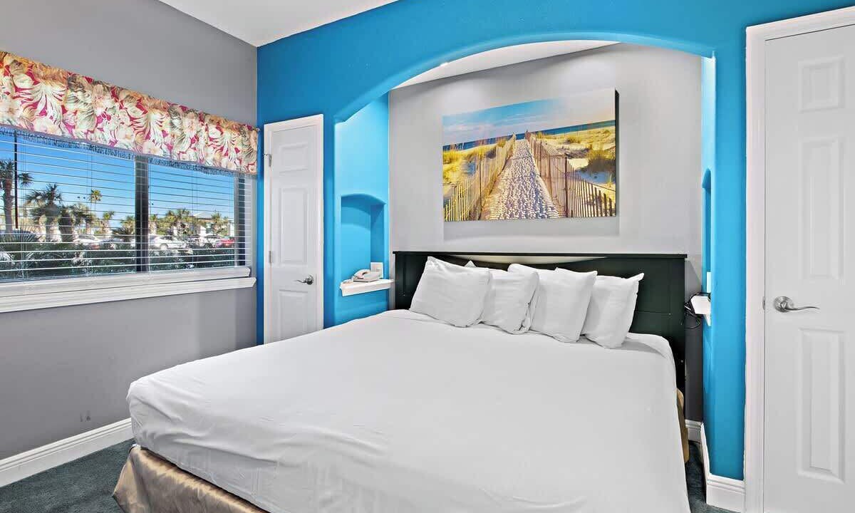 Photo of Bedroom in Destin
