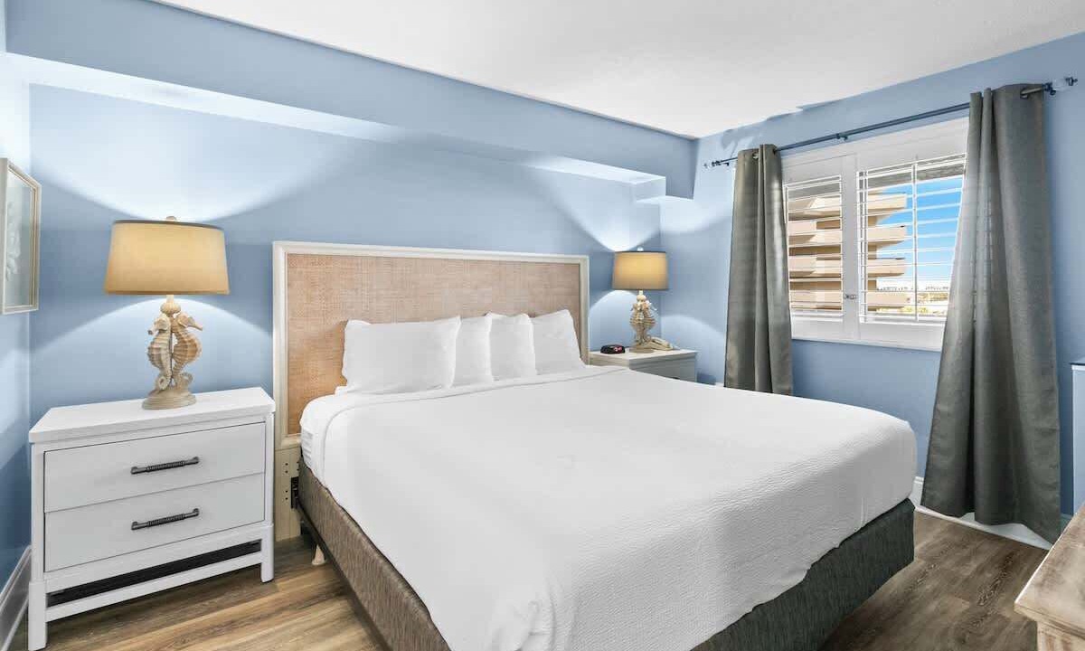 Photo of Bedroom in Destin