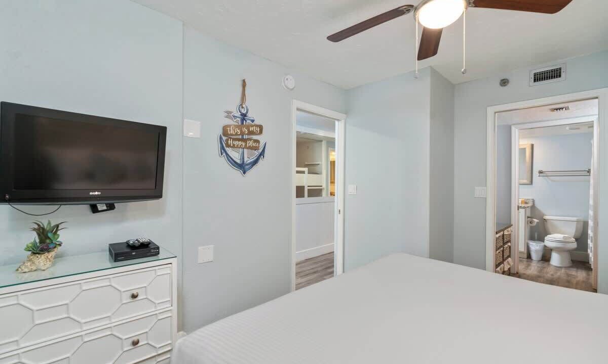 Photo of Bedroom in Destin
