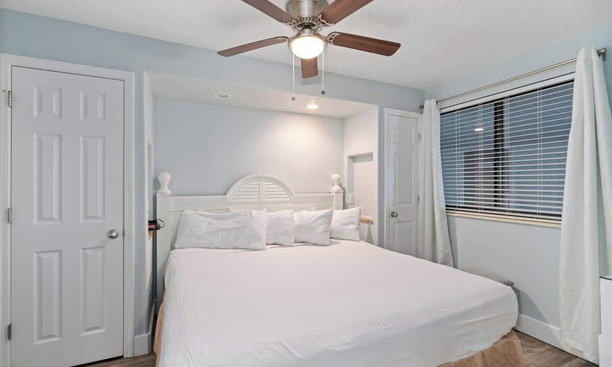 Photo of Bedroom in Destin