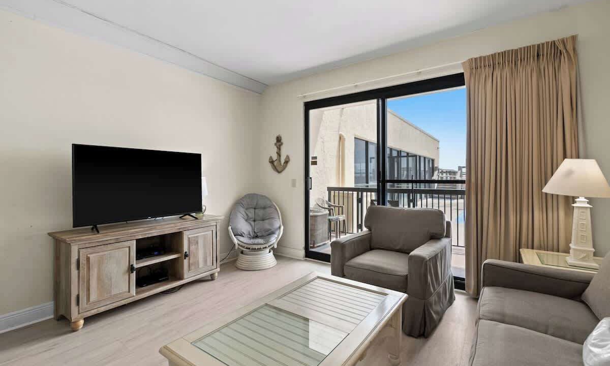 Photo of Livingroom in Destin