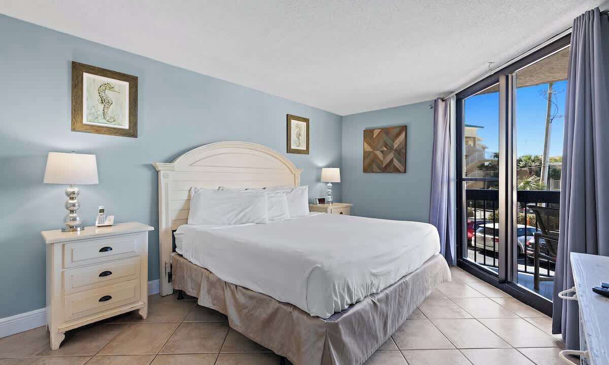 Photo of Bedroom in Destin