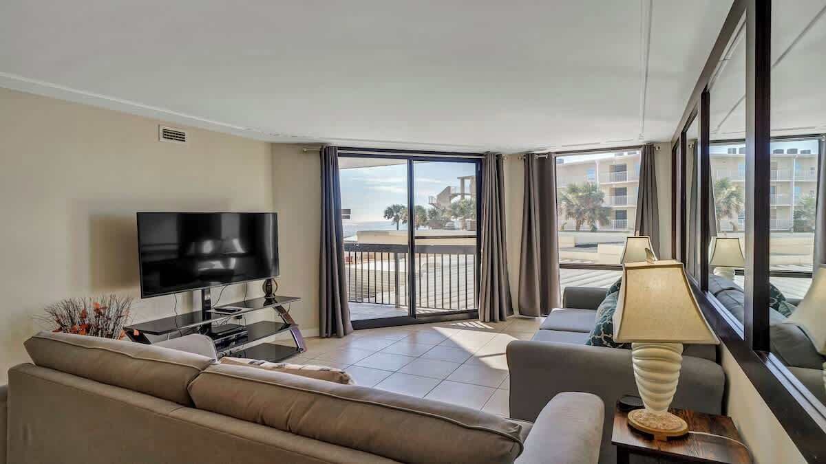 Photo of Livingroom in Destin