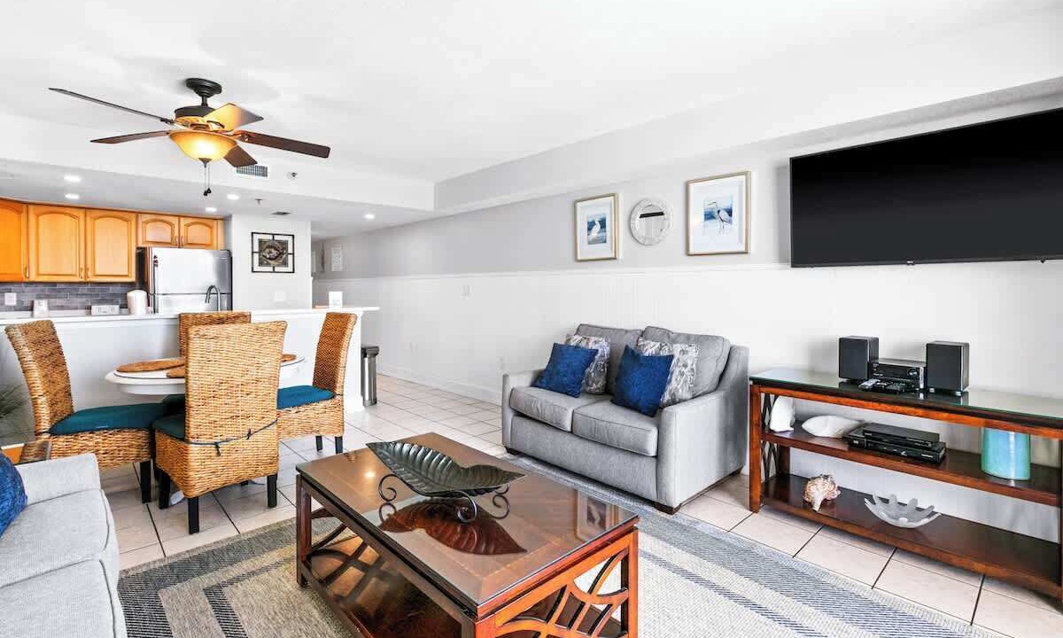 Photo of Livingroom in Destin