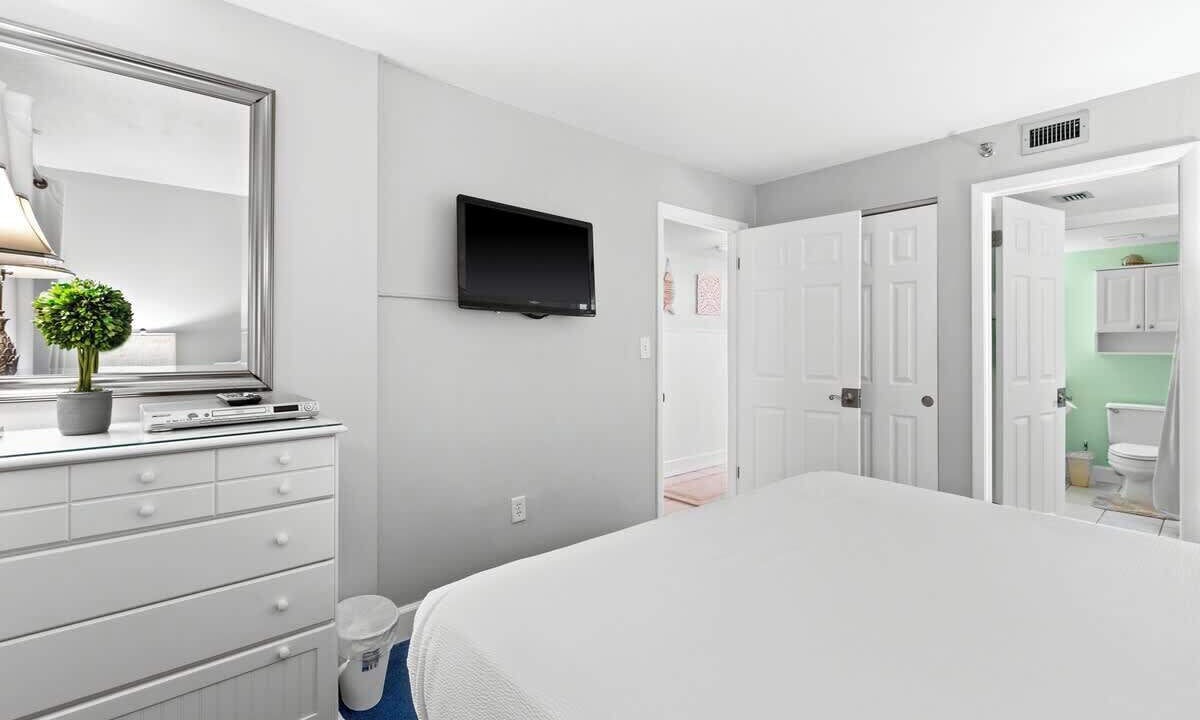 Photo of Bedroom in Destin