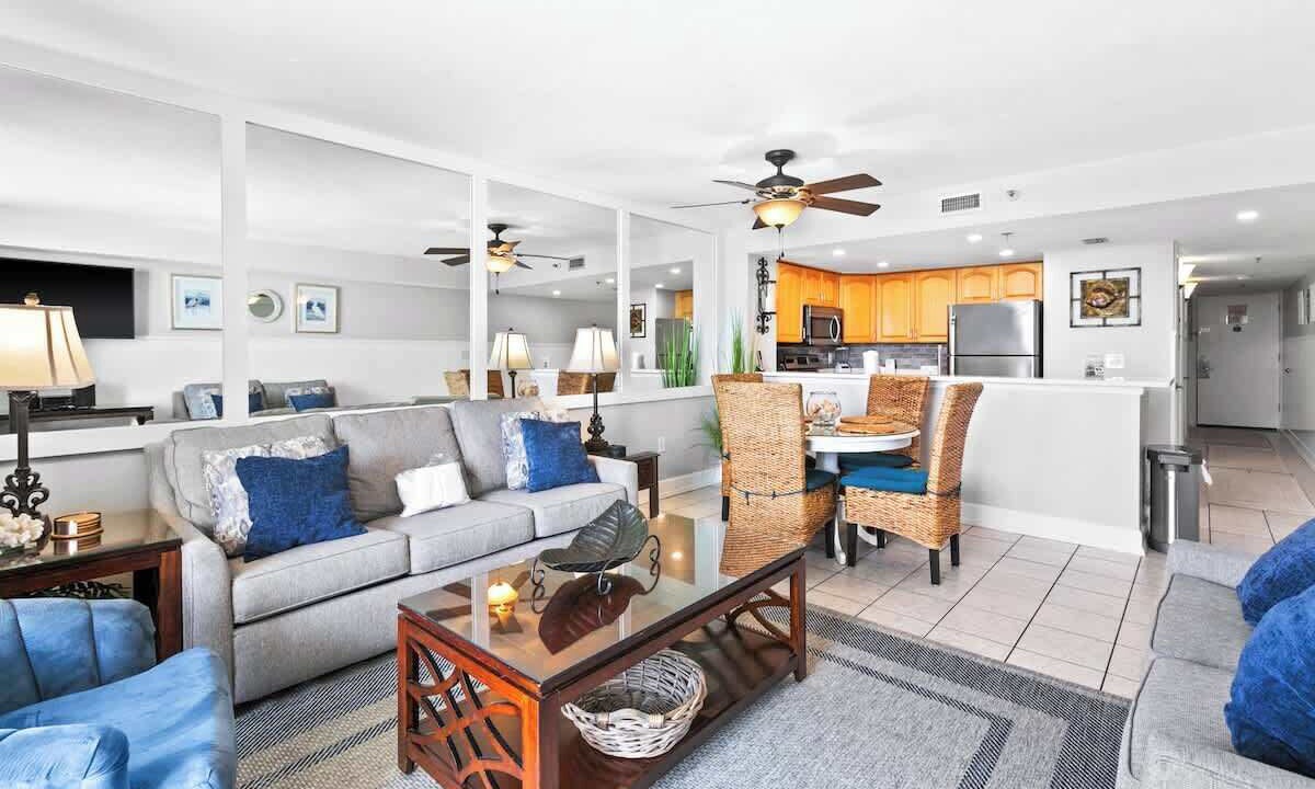 Photo of Livingroom in Destin