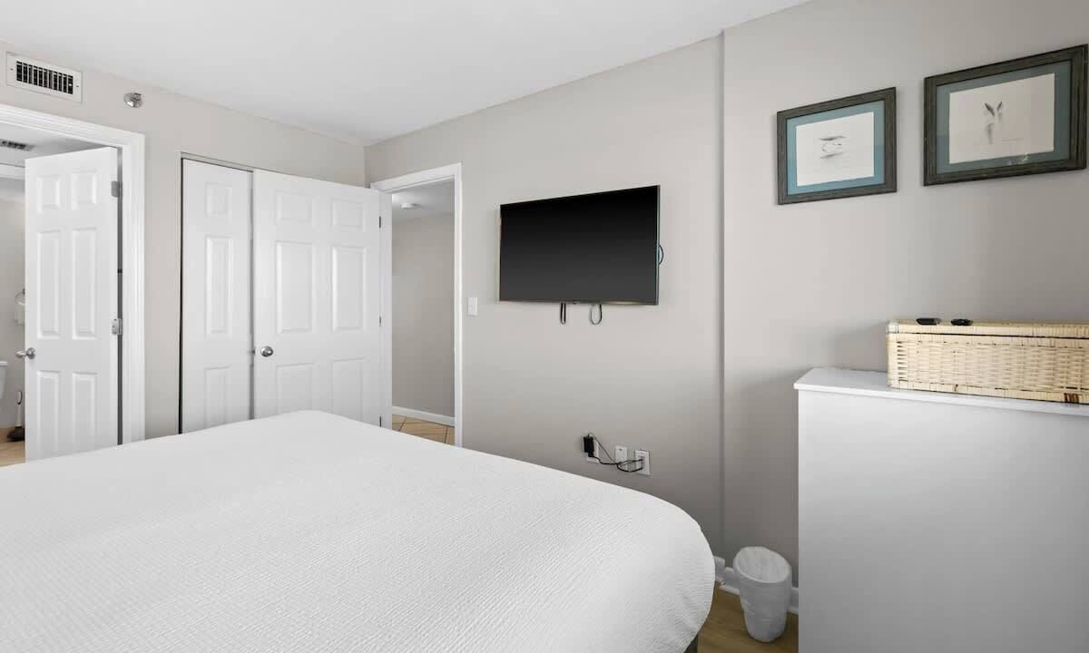 Photo of Bedroom in Destin
