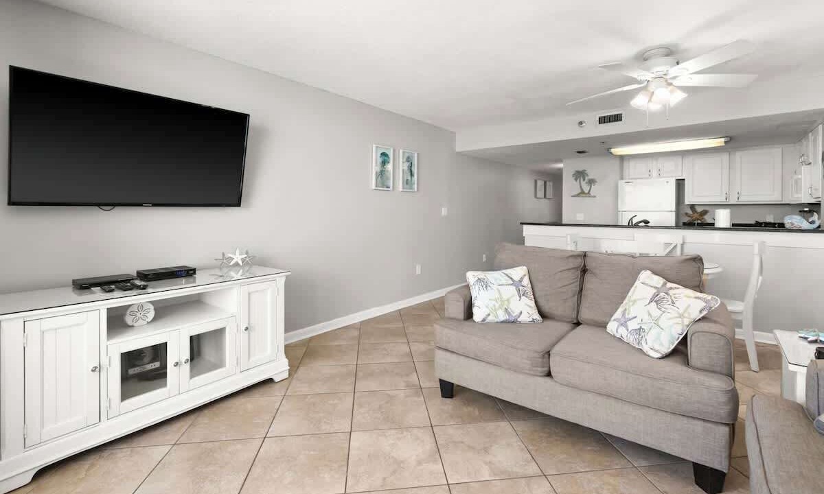 Photo of Livingroom in Destin