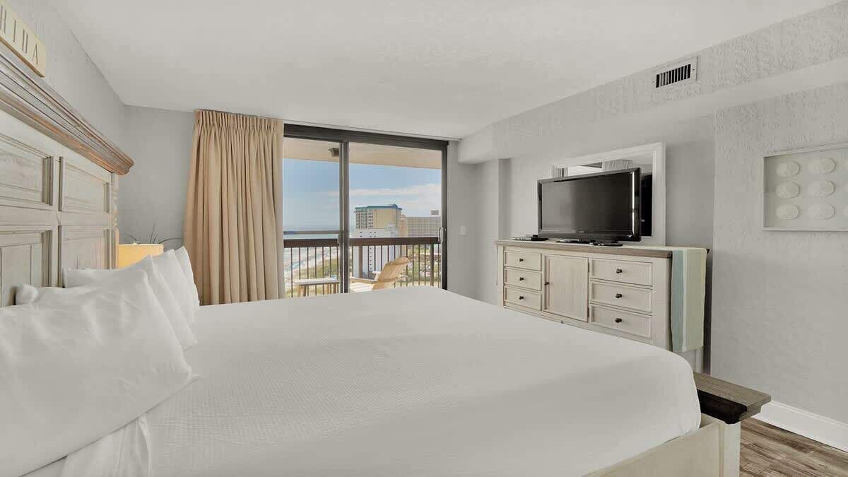 Photo of Bedroom in Destin