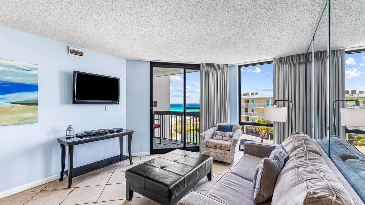 Photo of Livingroom in Destin
