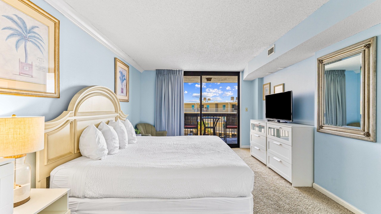 Photo of Bedroom in Destin