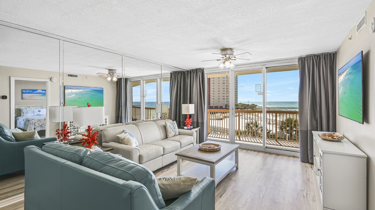 Photo of Livingroom in Destin