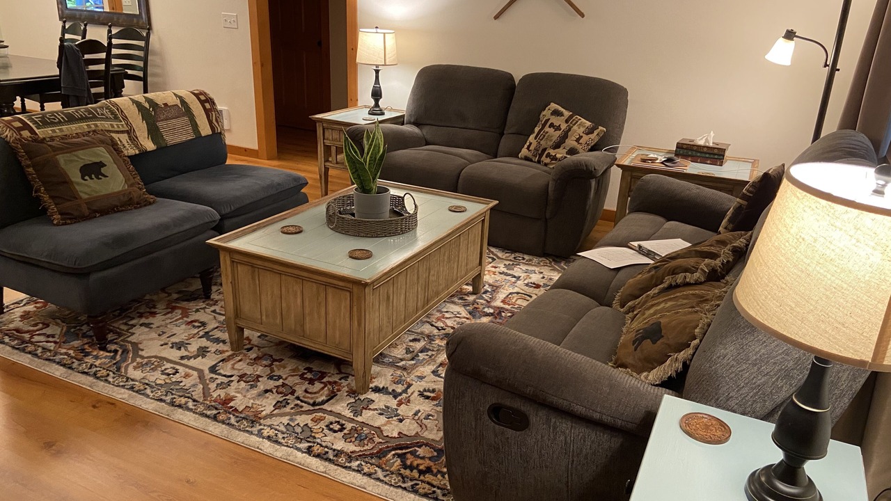 Photo of Livingroom in Packwood