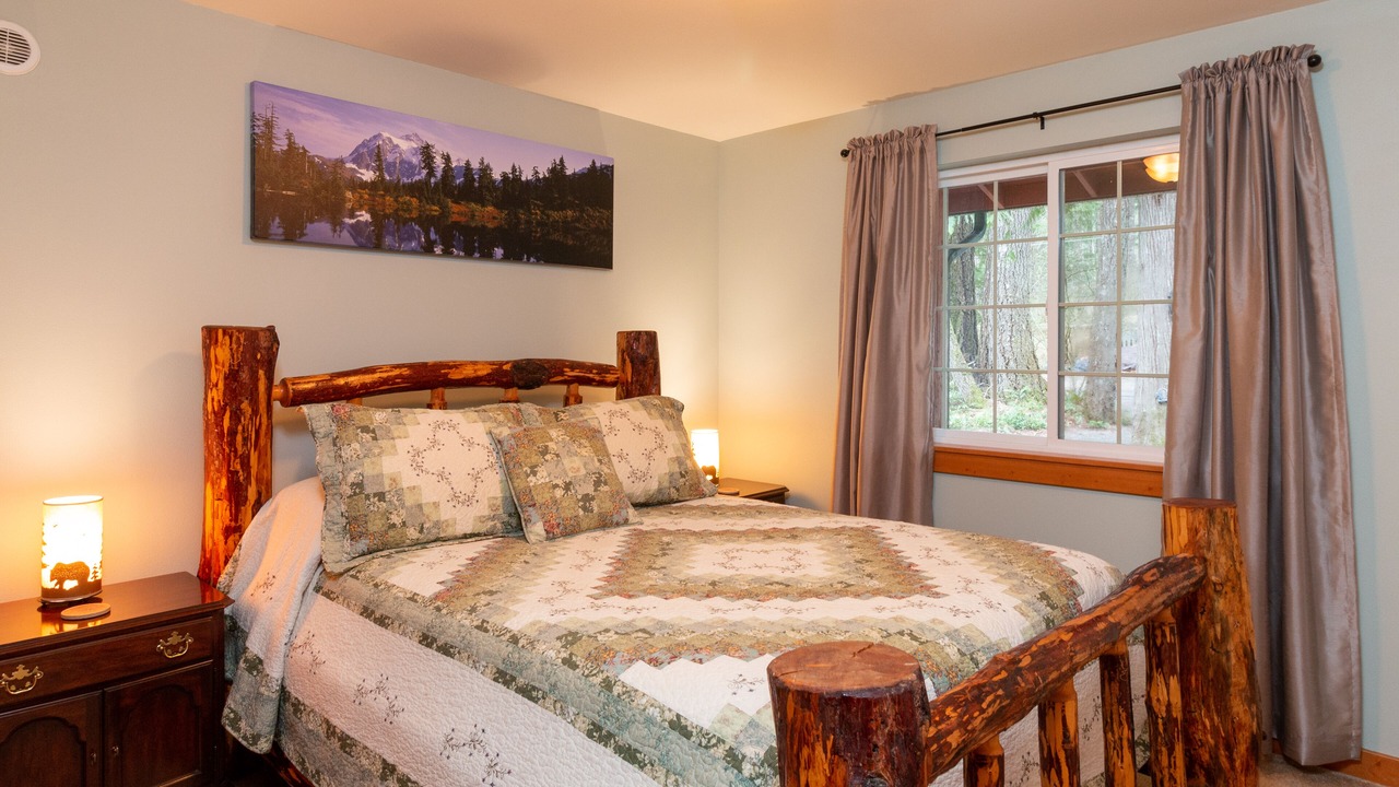 Photo of Bedroom in Packwood