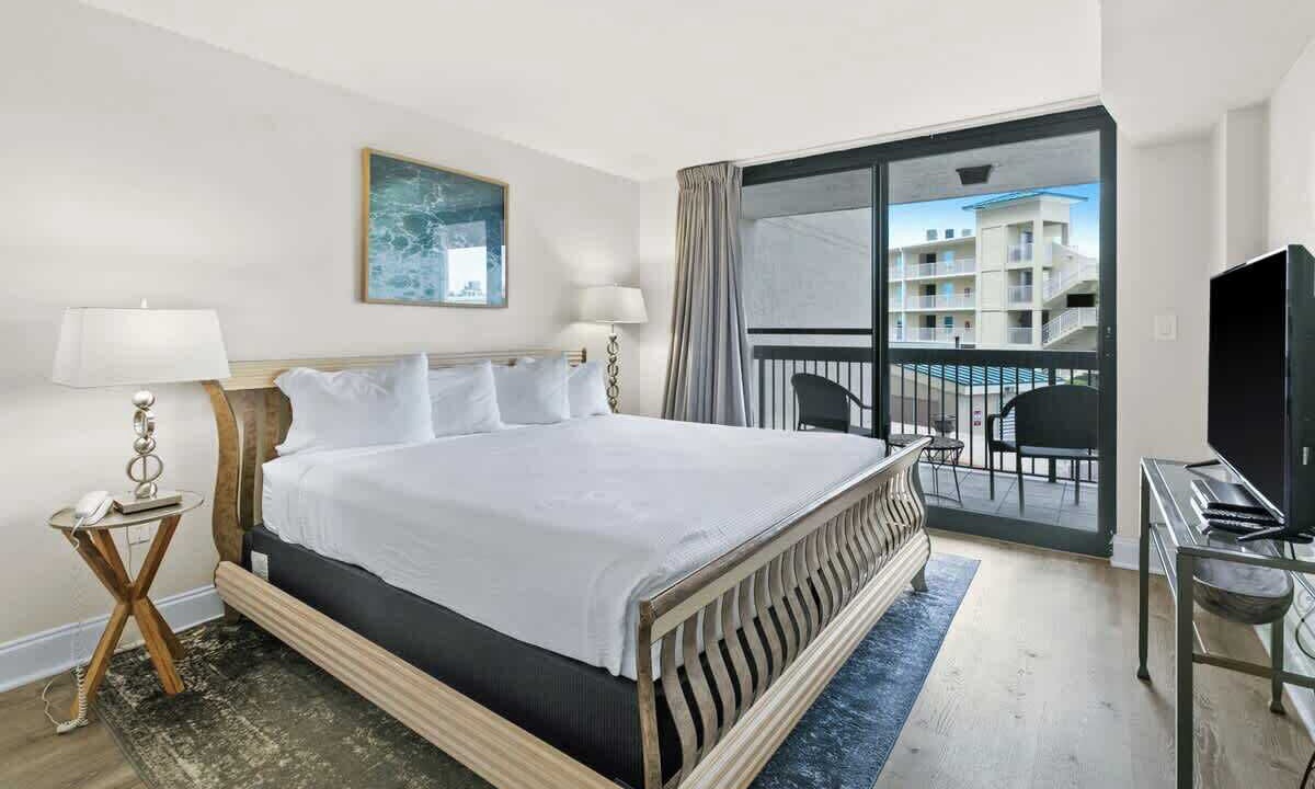 Photo of Bedroom in Destin