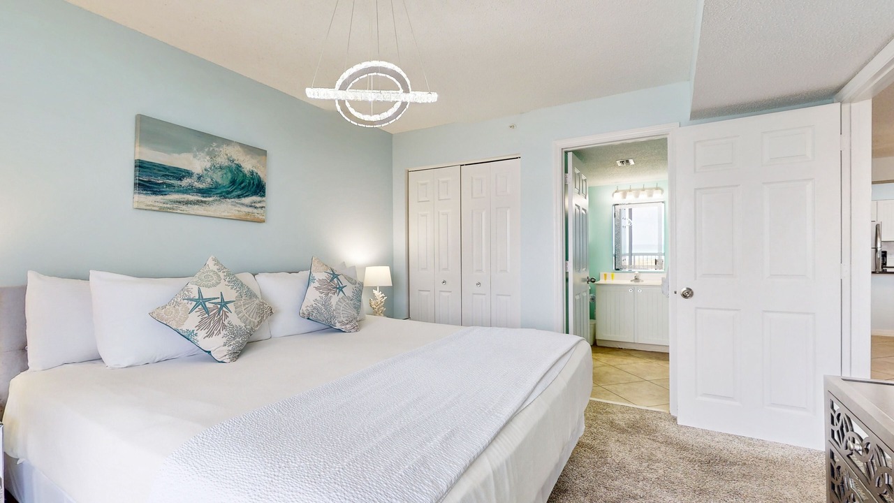Photo of Bedroom in Destin