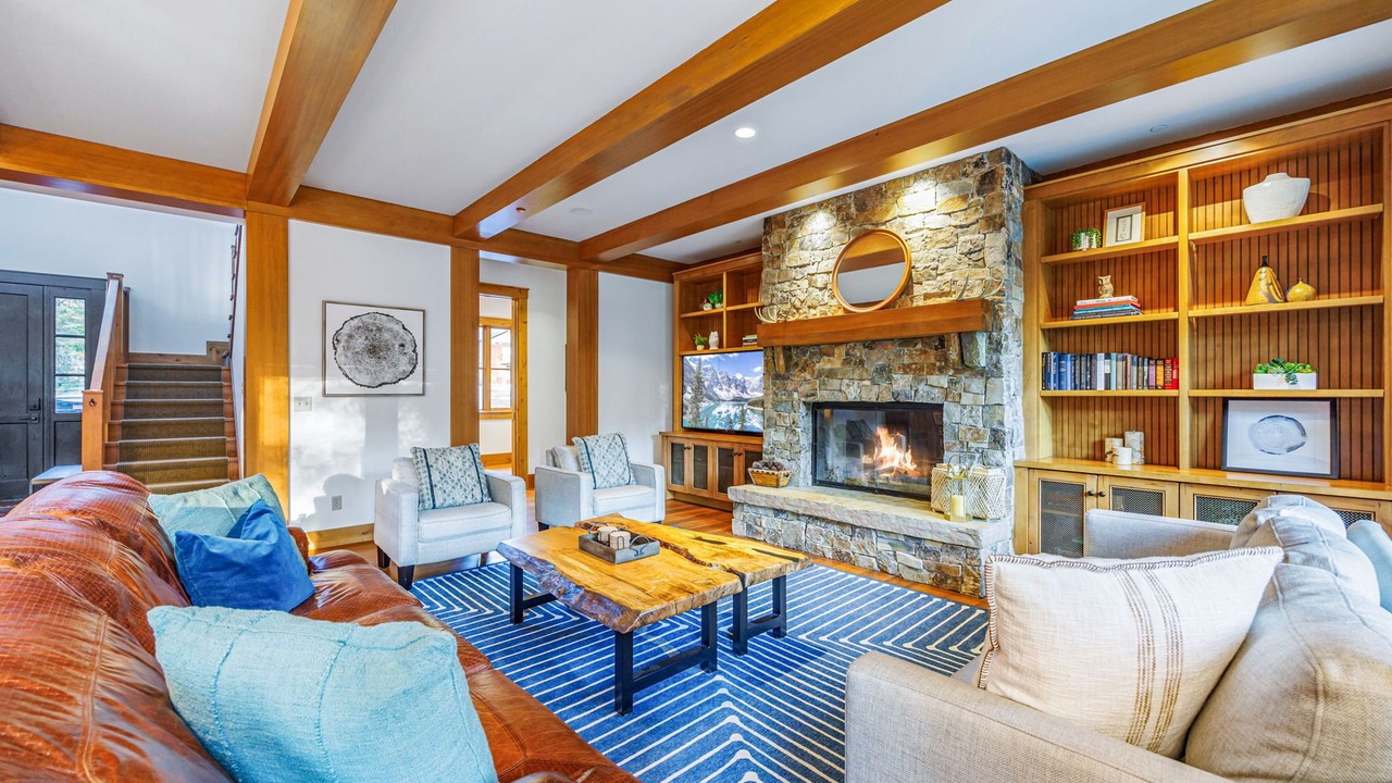 Photo of Livingroom in Cle Elum