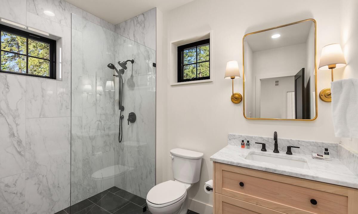 Photo of Bathroom in Cle Elum