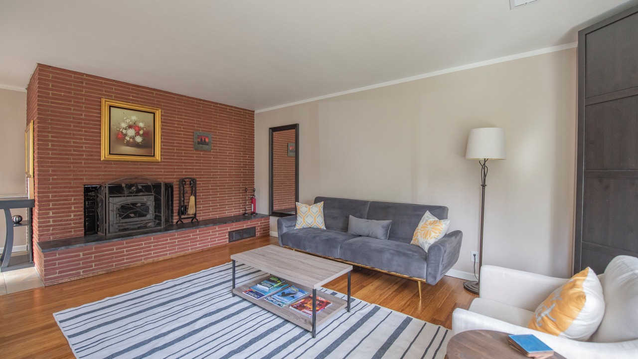 Photo of Livingroom in Renton