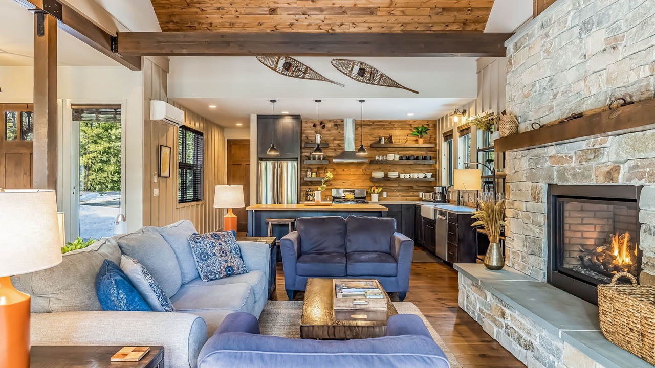 Photo of Livingroom in Ronald