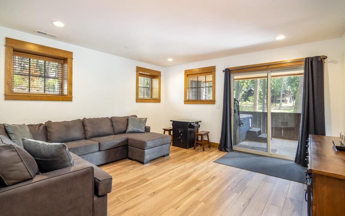 Photo of Livingroom in Cle Elum