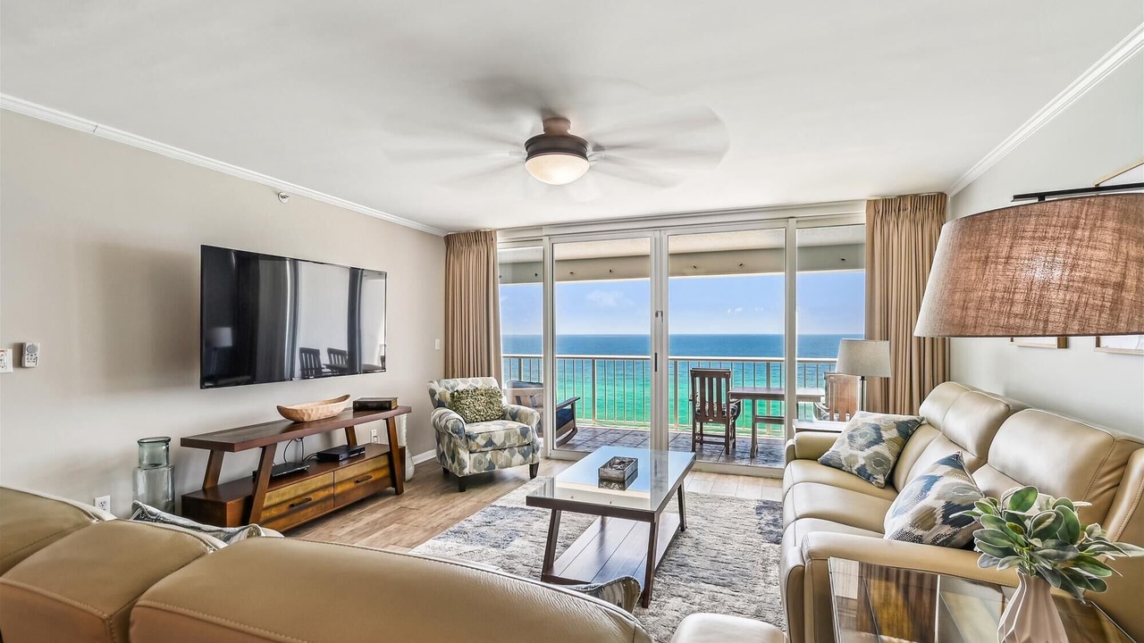 Photo of Livingroom in Destin