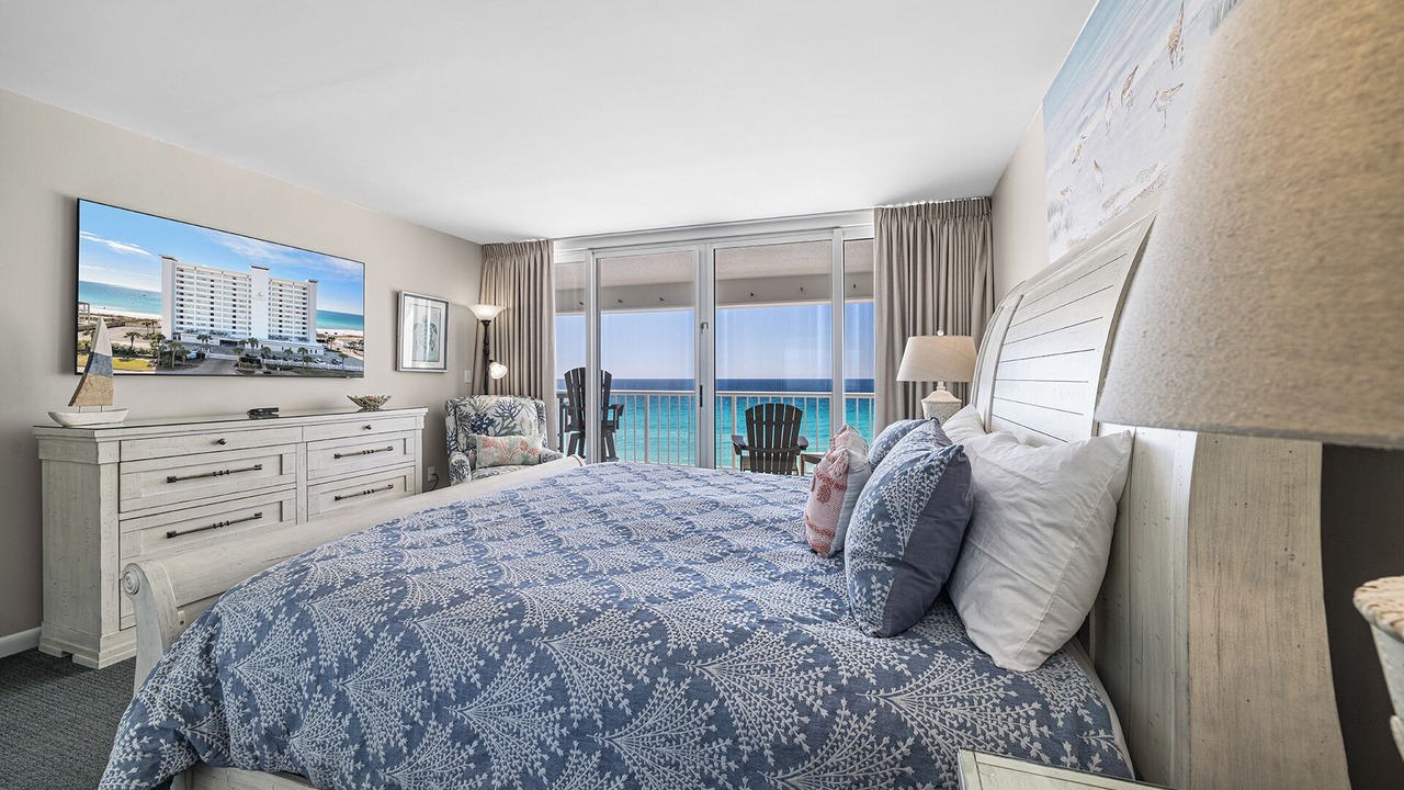 Photo of Bedroom in Destin