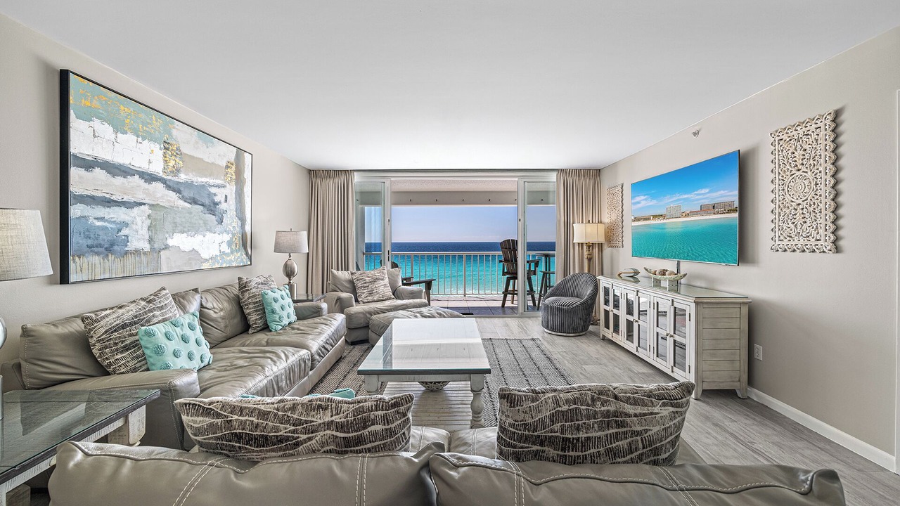 Photo of Livingroom in Destin