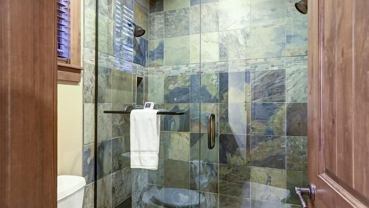 Photo of Bathroom in Cle Elum